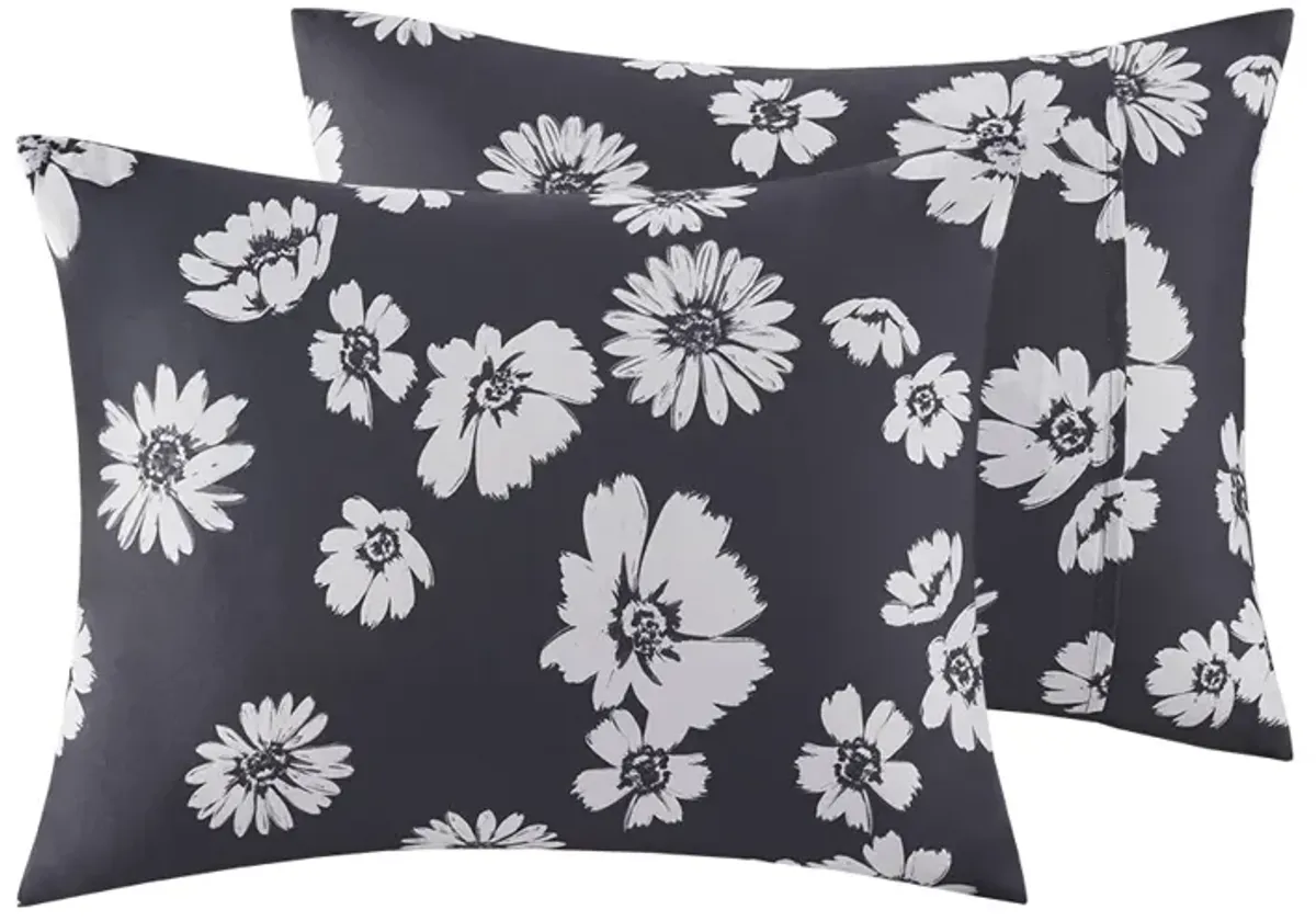 Gracie Mills Alistair Reversible Floral Comforter Set