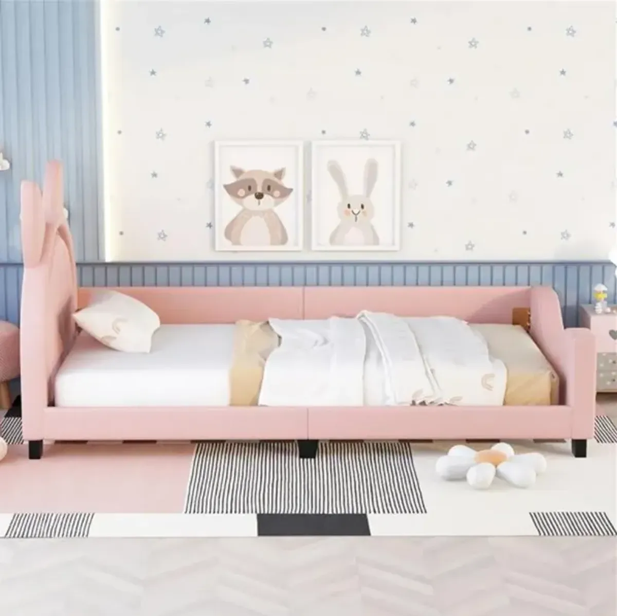 Upholstered Daybed with Cartoon Ear-Shaped Headboard for Cozy and Whimsical Bedroom Décor
