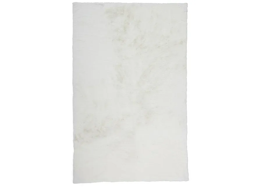 Luxe Velour 4506F White 4' x 6' Rug