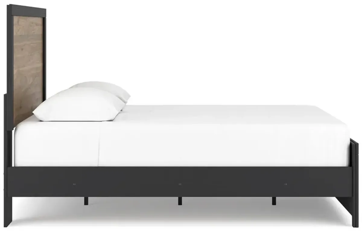 Vertani Queen Panel Bed