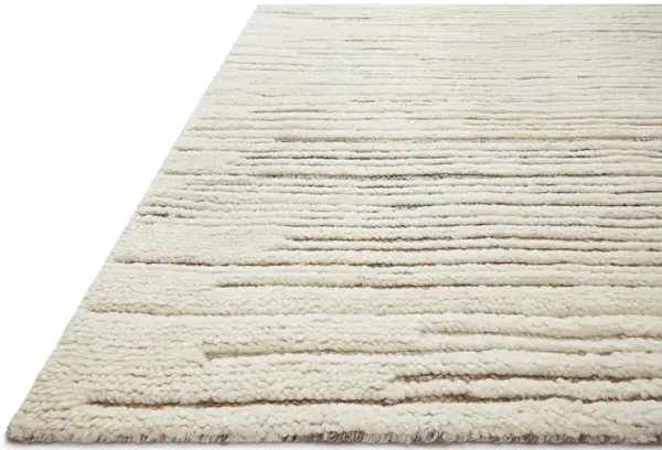 Bennett BEN04 Ivory/Pebble 5'6" x 8'6" Rug
