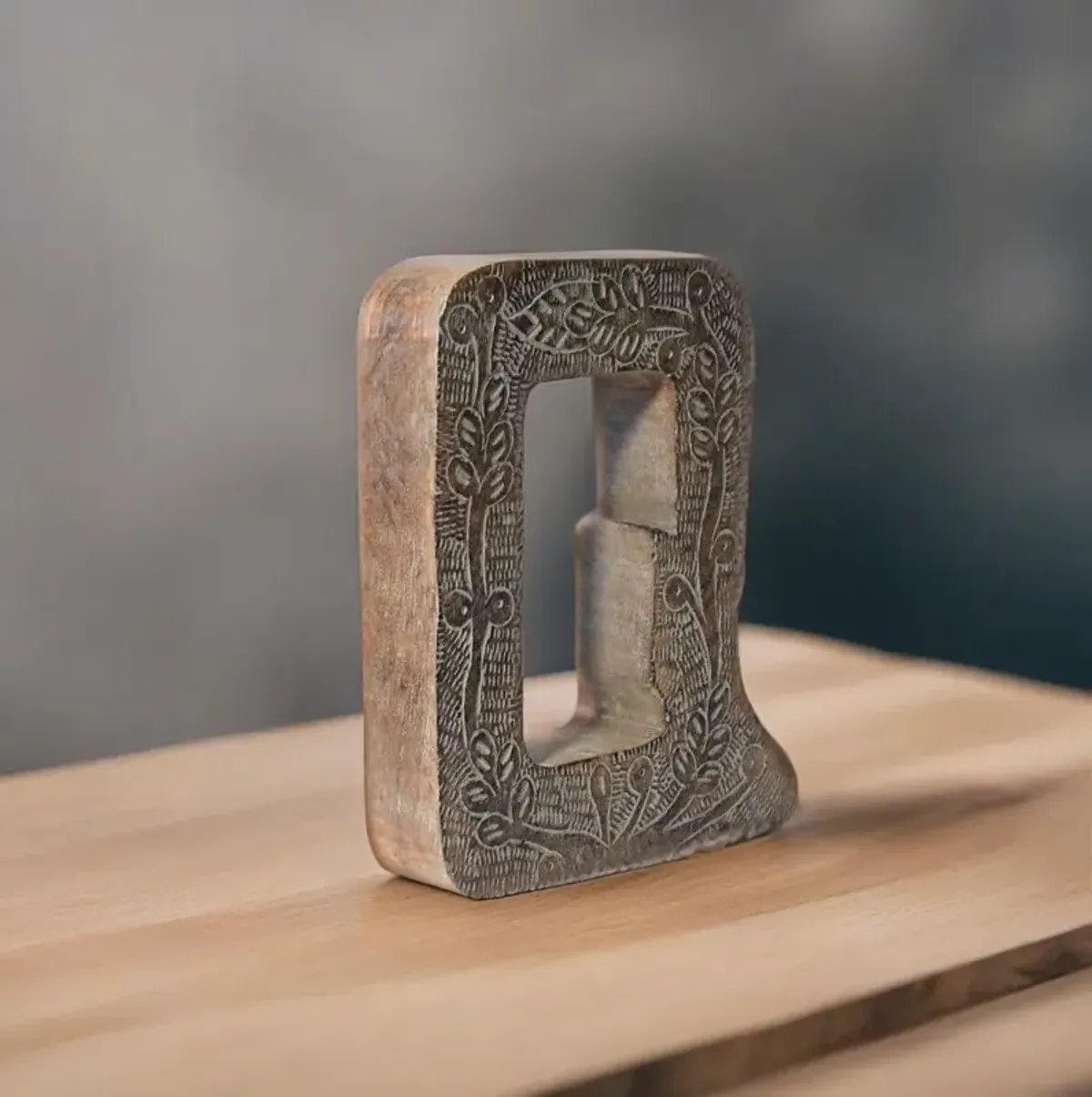 Vintage Gray Handmade Eco-Friendly "Q" Alphabet Letter Block For Wall Mount & Table Top D�cor