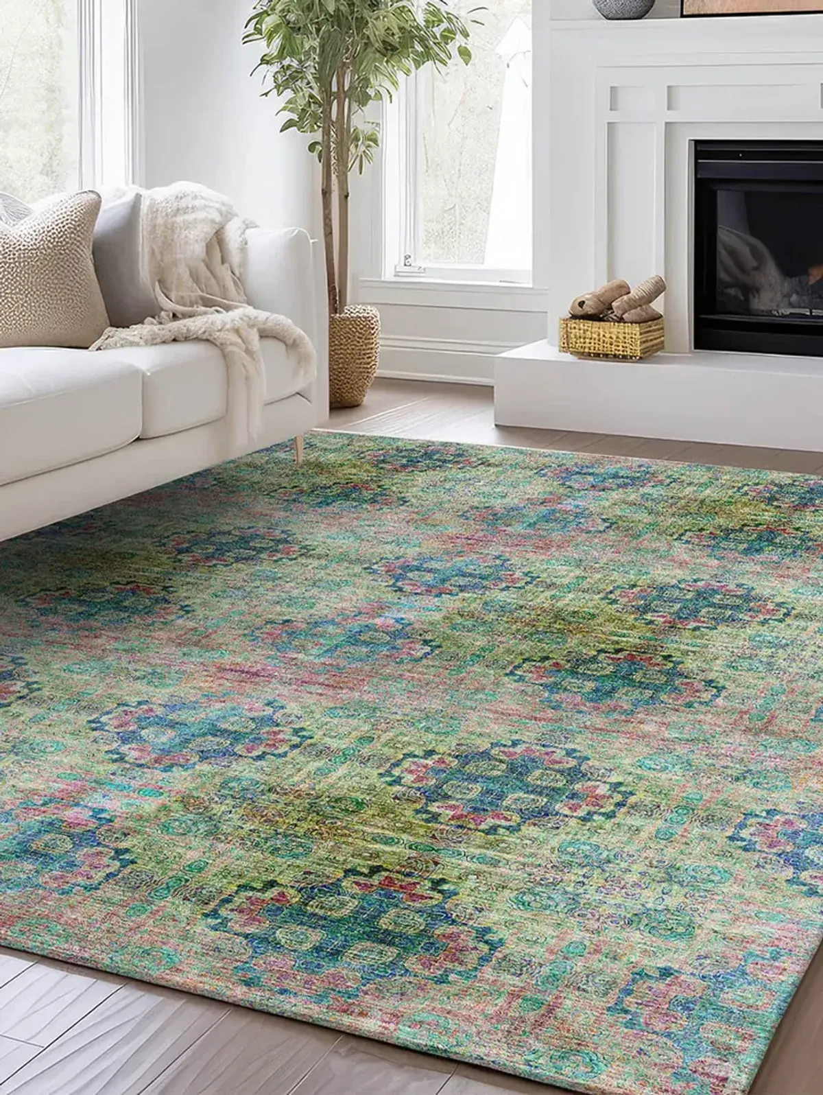 Trevi TV16 Green 2'3" x 7'6" Rug