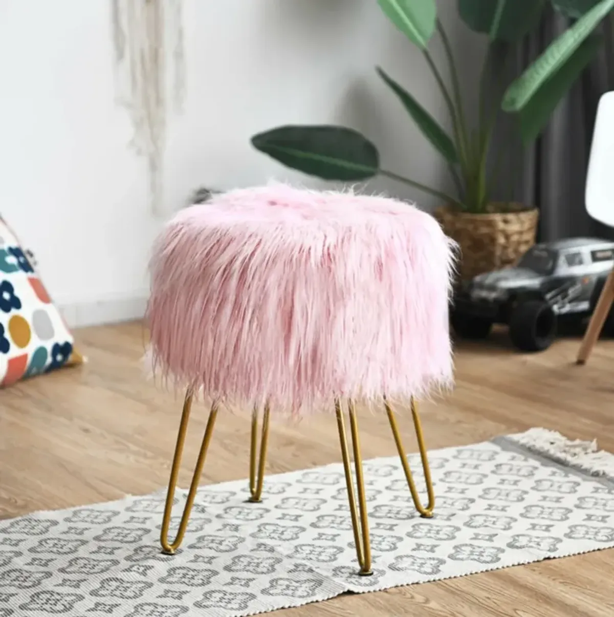 Hivvago Faux Fur Vanity Stool Chair with Metal Legs for Bedroom and Living Room