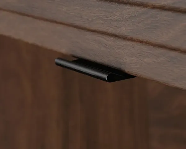 Englewood Large Hutch