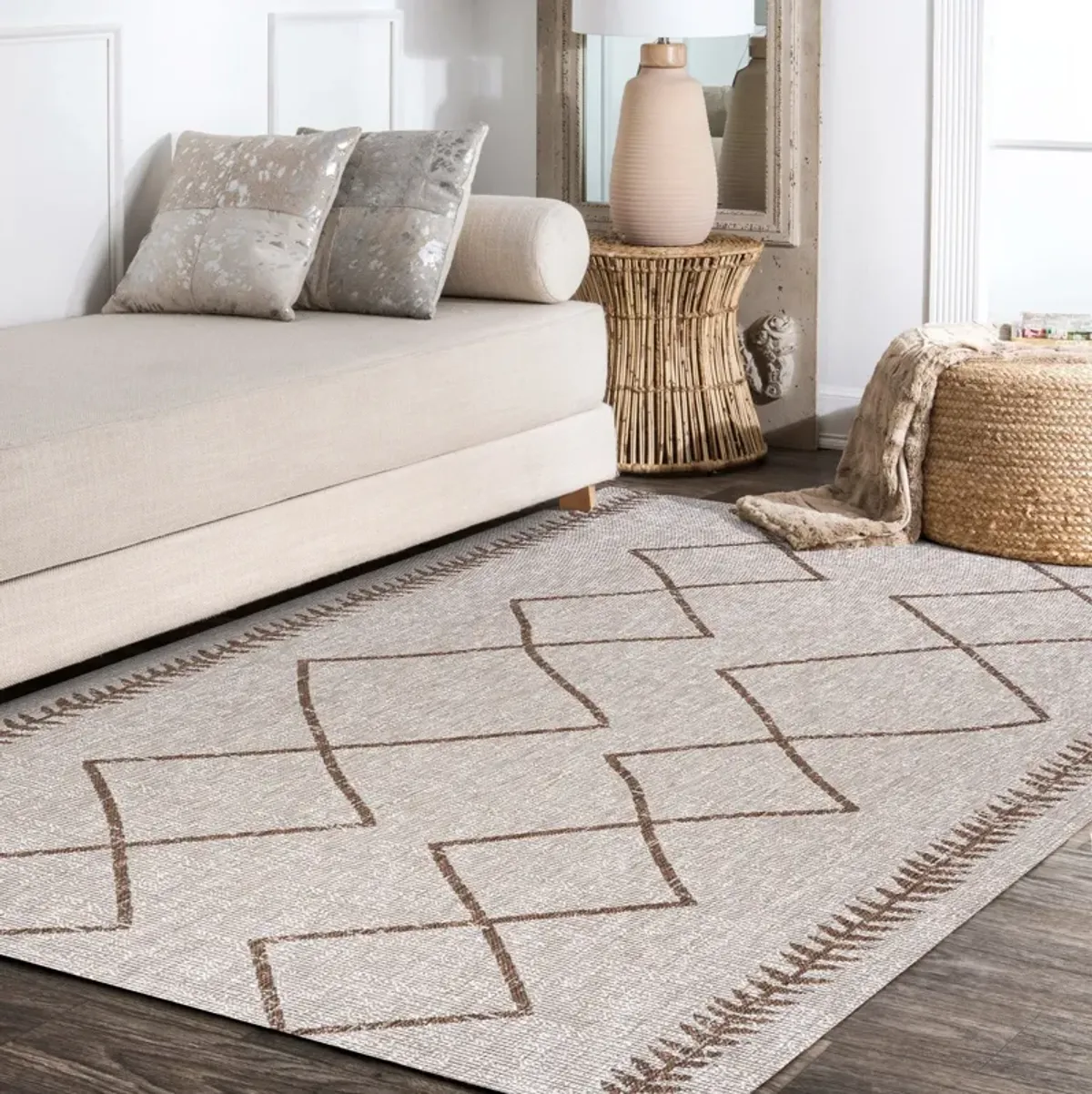 Derya Tribal Diamond Trellis Indoor/Outdoor Area Rug