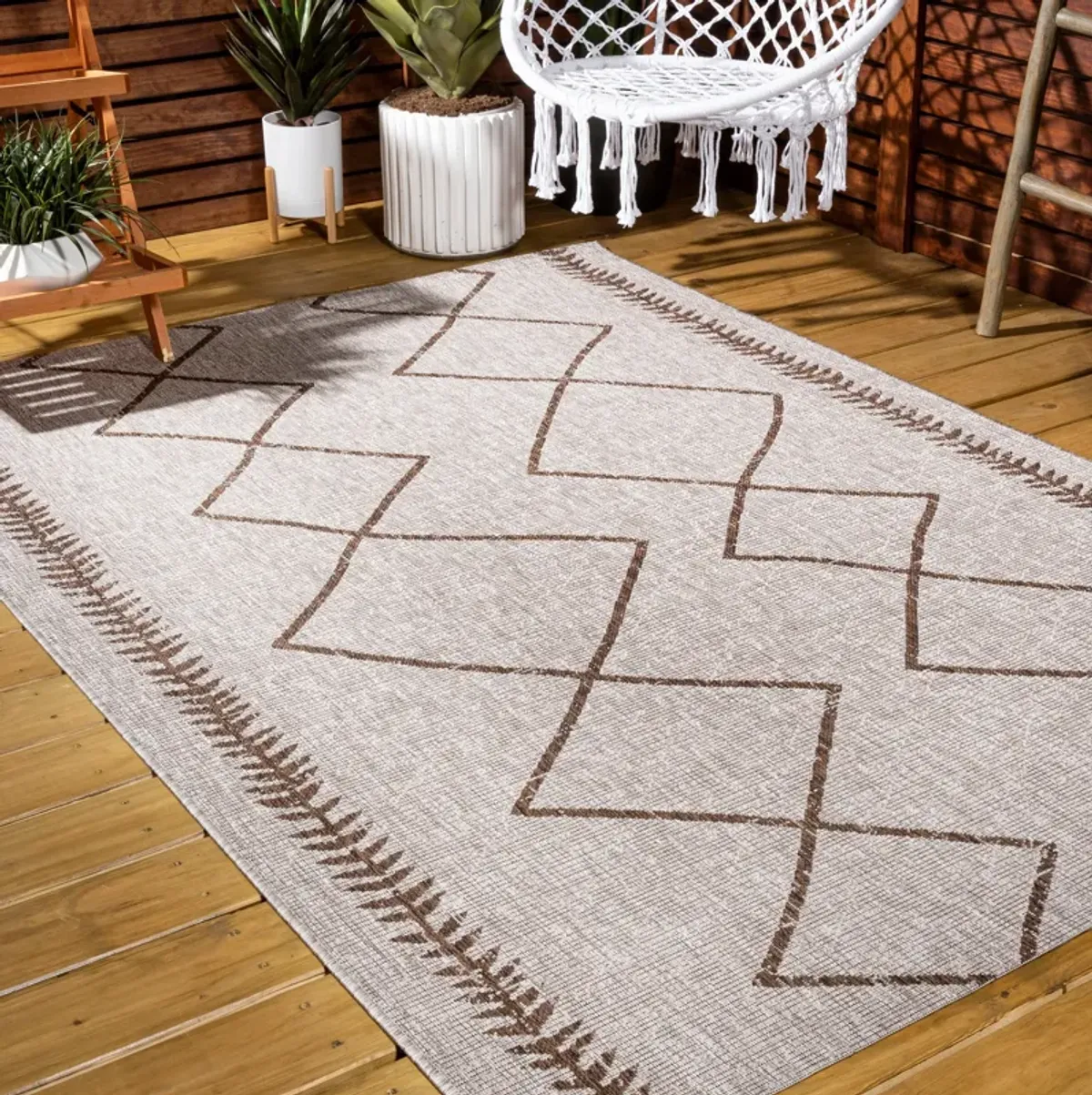 Derya Tribal Diamond Trellis Indoor/Outdoor Area Rug