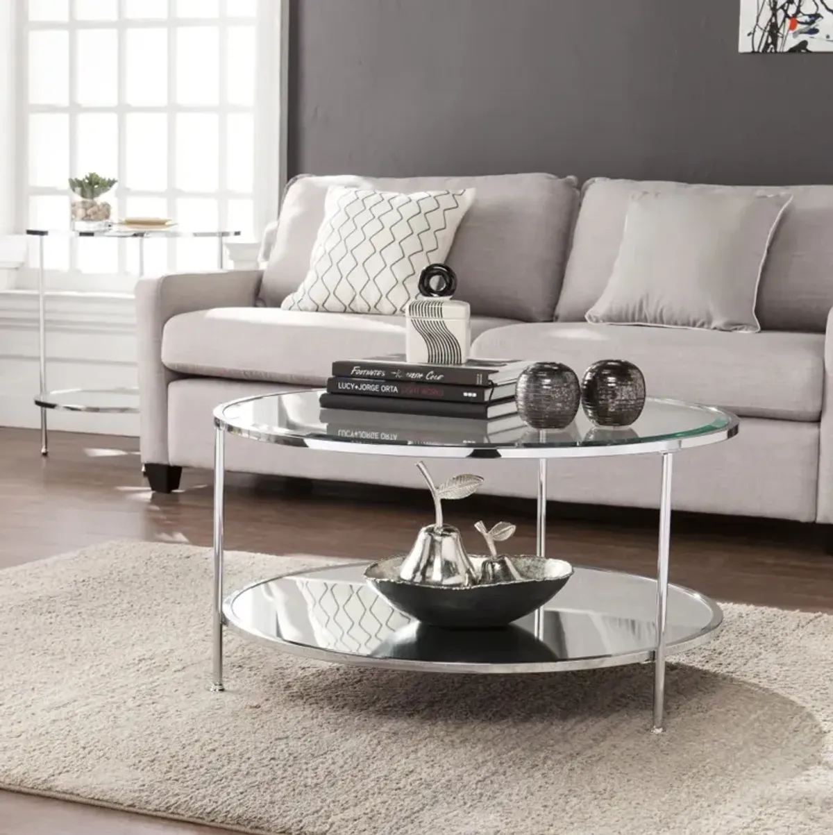 Hivvago 34" Chrome Glass And Metal Round Mirrored Coffee Table