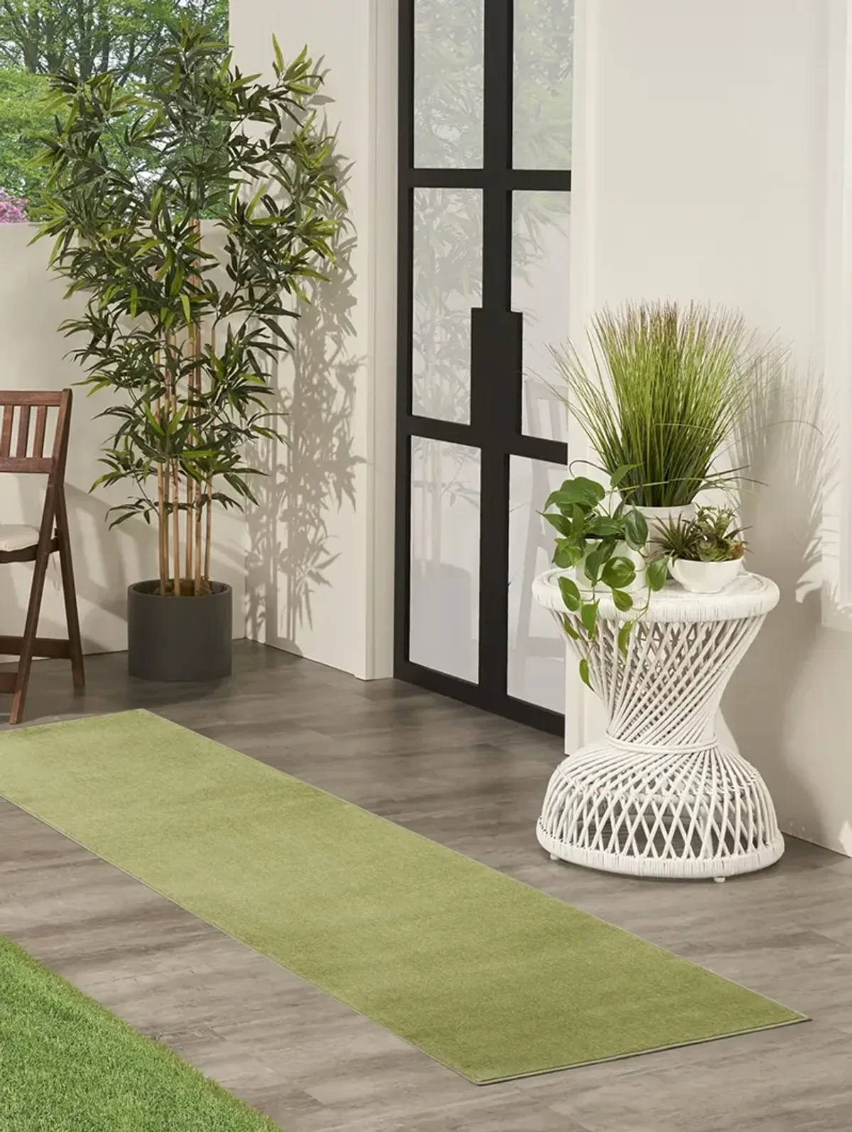 Nourison Essentials NRE01 Green 2' x 6' Rug