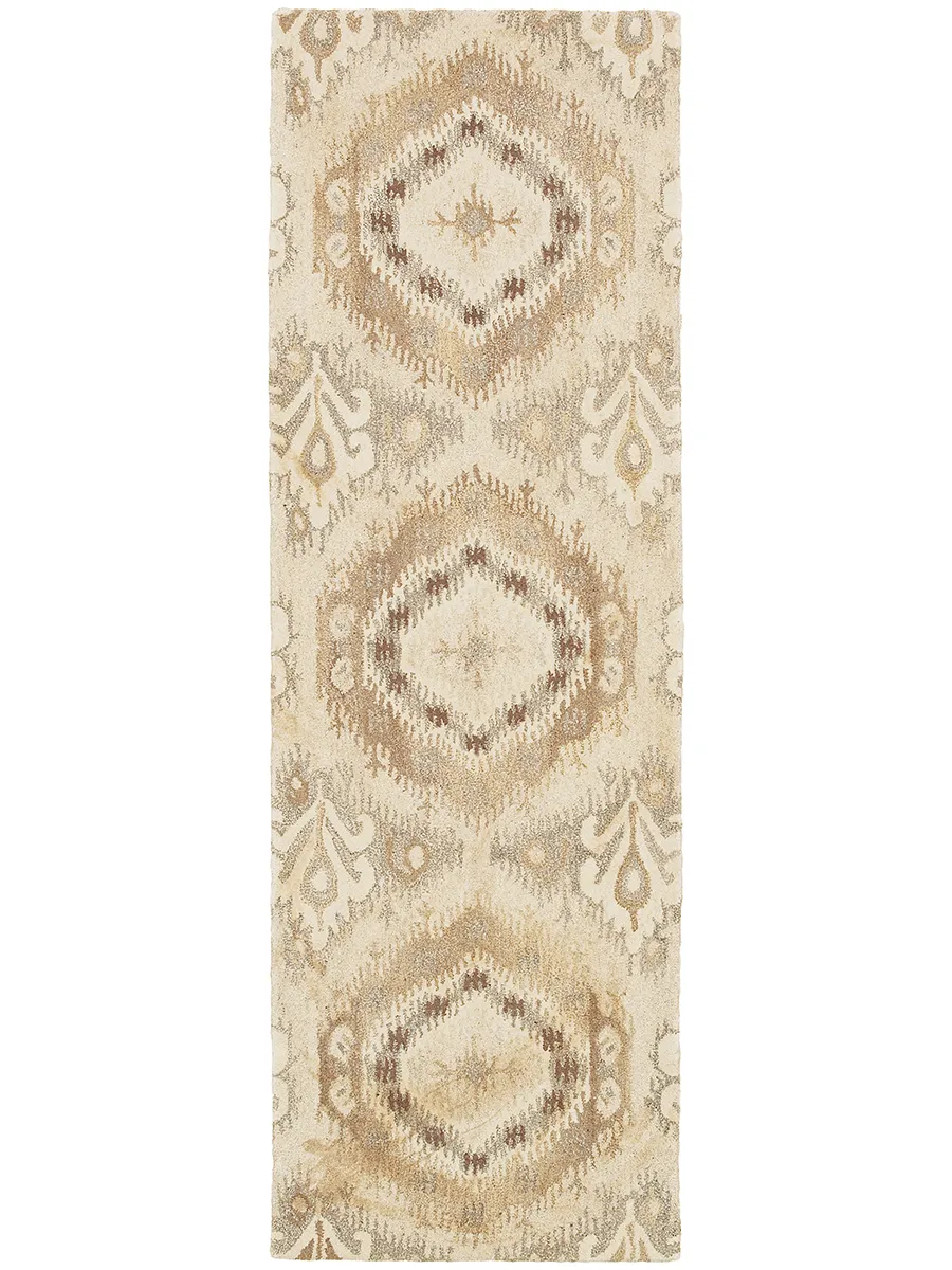 Anastasia 2'6" x 8' Sand Rug