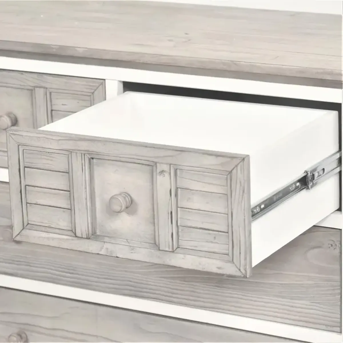 Sea Winds Coastal Furniture Islamorada 4 Drawer Chest / Single Chest