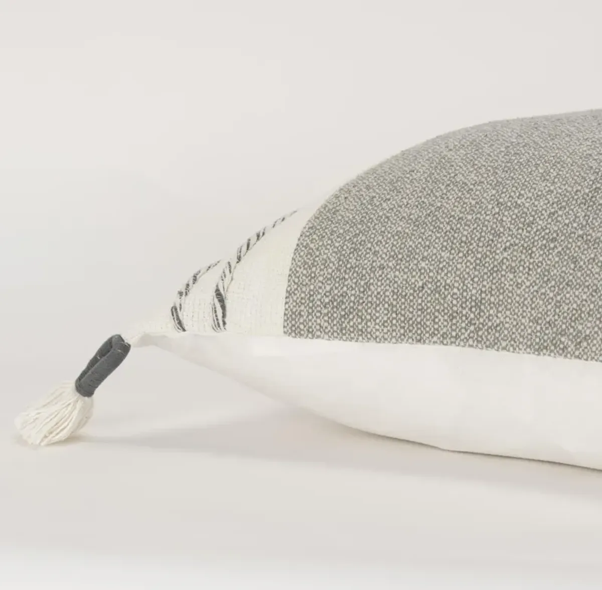 20" x 20" Down Filled Pillow