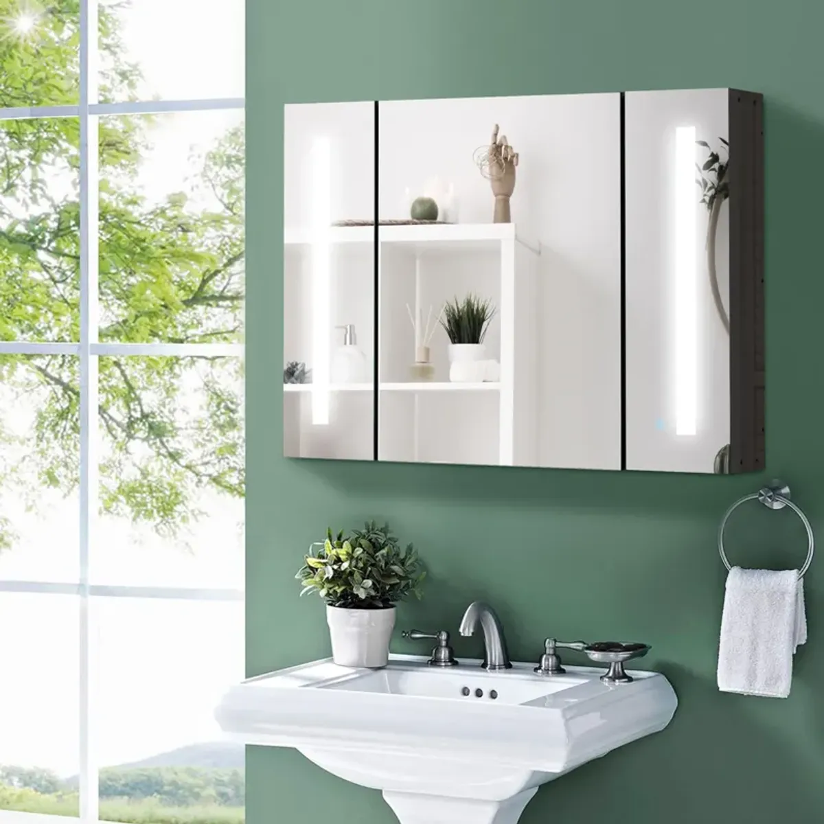 LED Medicine Cabinet Wall-Mounted Bathroom 3 Mirrored Door High Gloss Black