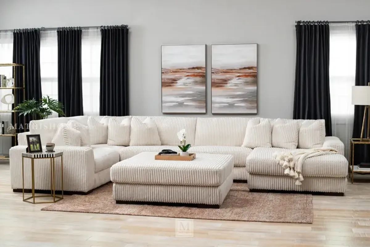 Lindyn Living Room Set in Ivory