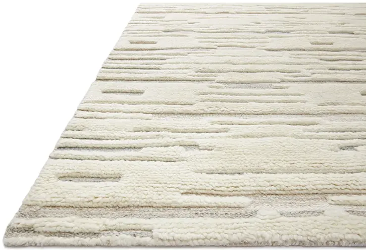 Bennett BEN02 Ivory/Mist 9'6" x 13'6" Rug