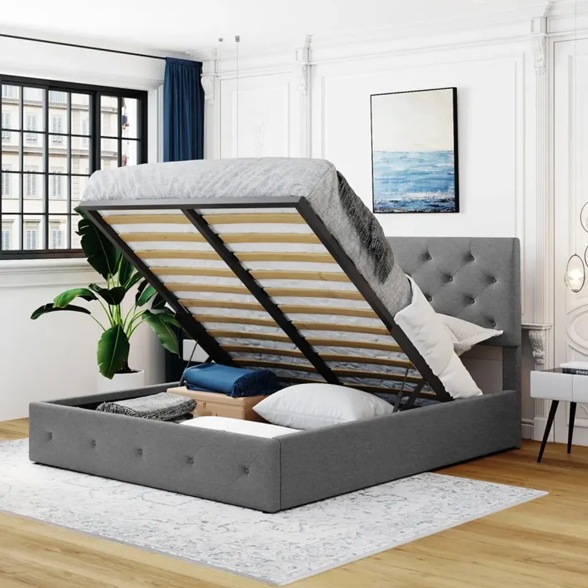 Queen Size Upholstered Platform Bed With A Hydraulic Storage System