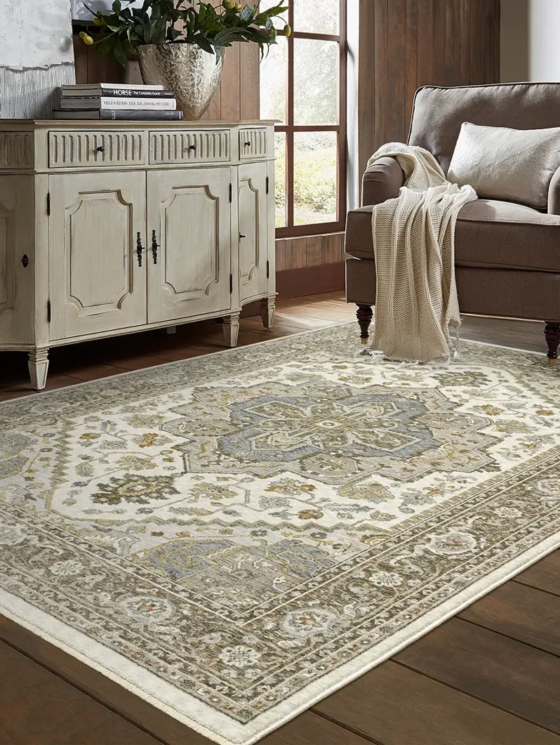 Maharaja 5'3" x 7'6" Ivory Rug