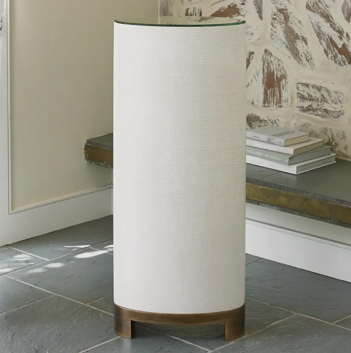 Ellipse Pedestal