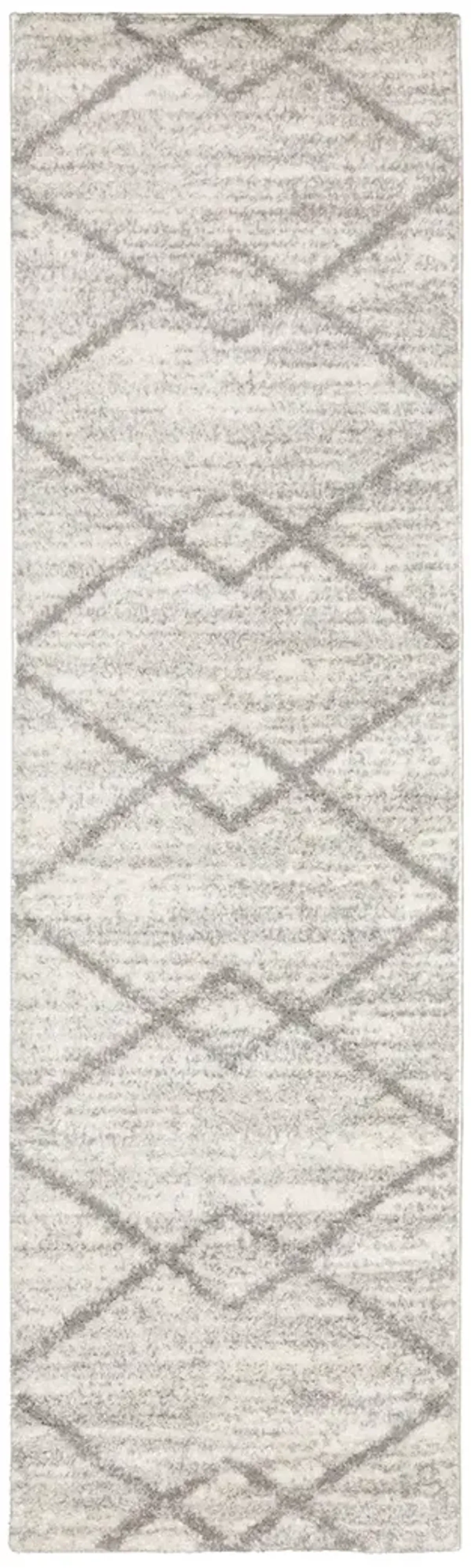 Verona 2'3" x 7'6" Ivory Rug