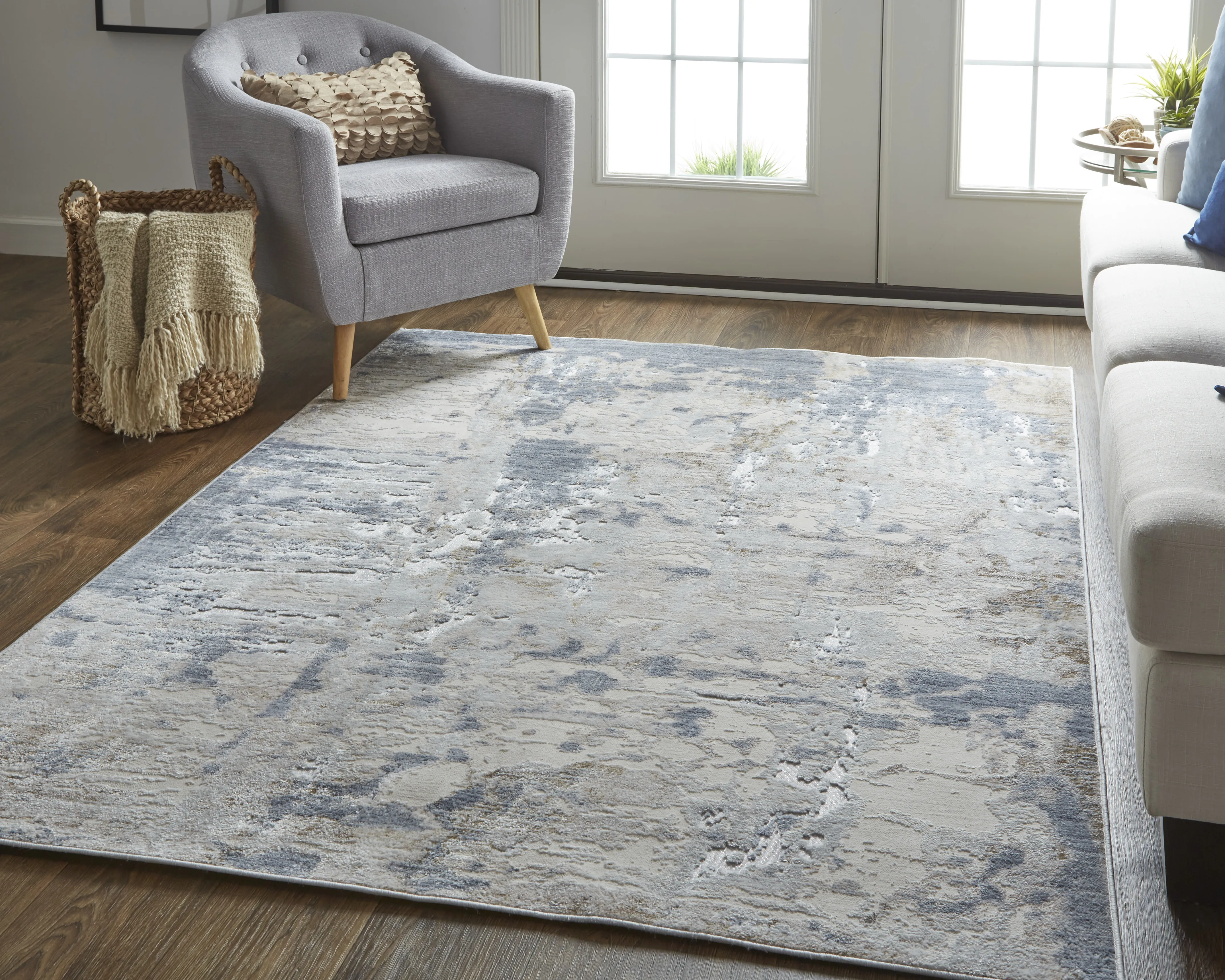 Laina 39GHF 3' x 5' Ivory/Gray/Blue Rug