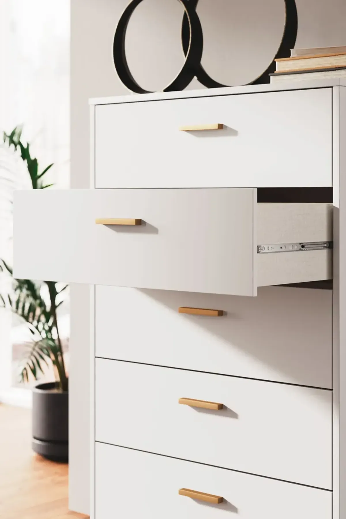 Socalle Chest of Drawers- White