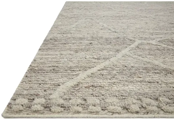 Rayan RAY05 Ash 2' x 3' Rug