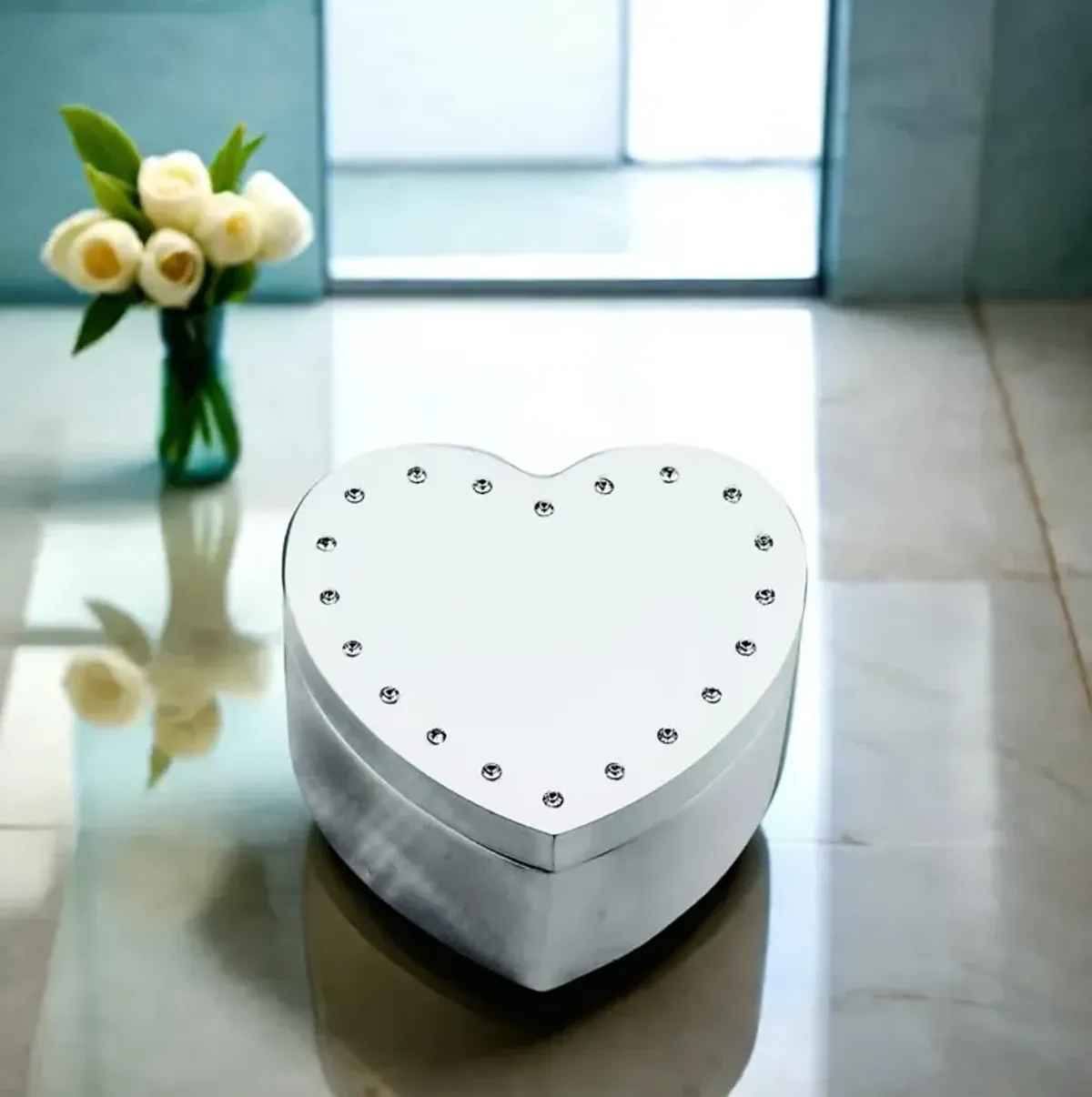 Heart Box With Crystals In Lid