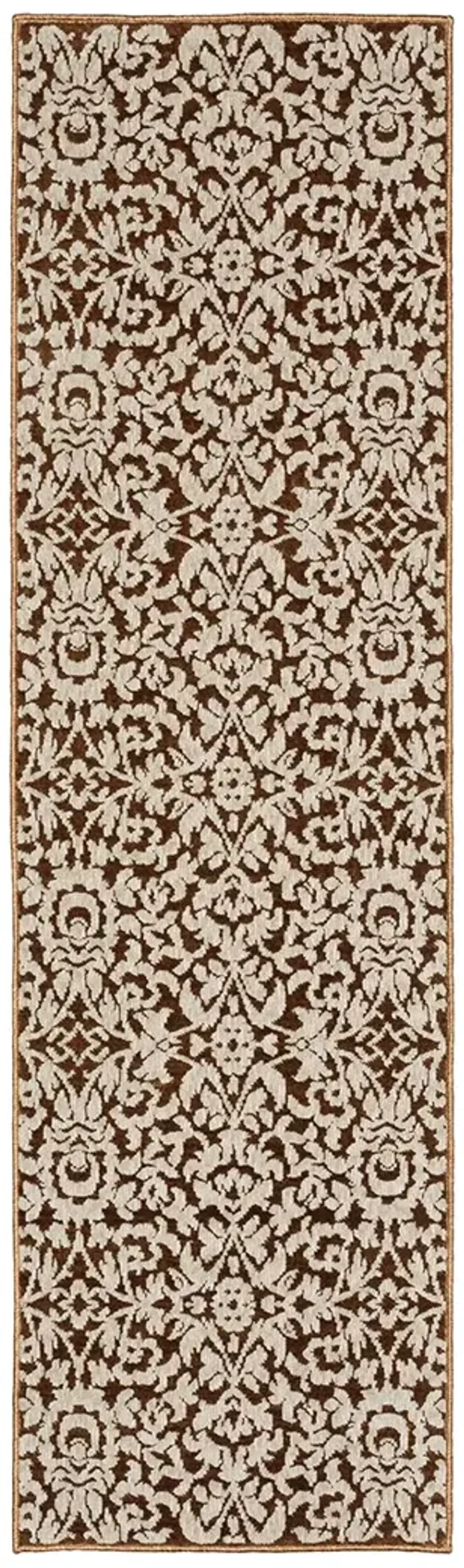 Intrigue 2'3" x 7'6" Rust Rug