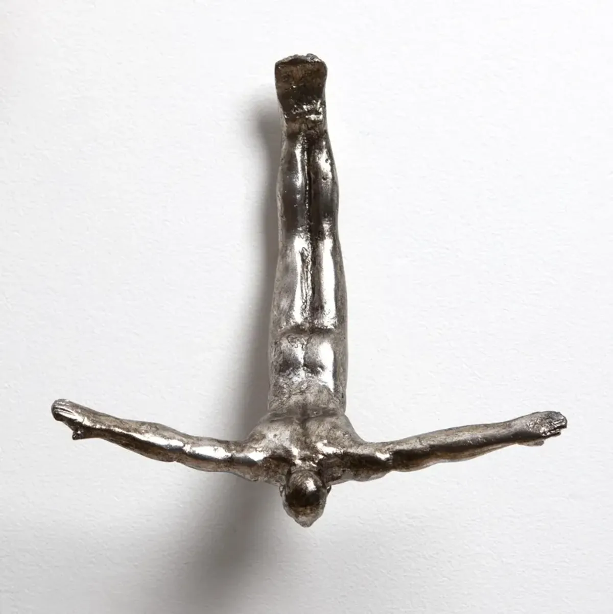 Wall Diver-Silver