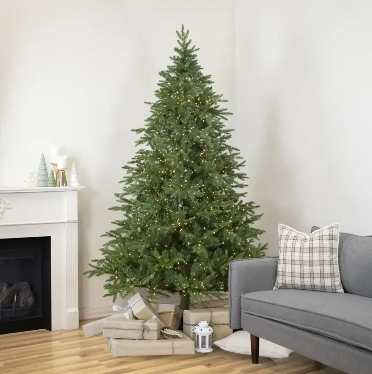 7.5' Pre-Lit Birch River Fir Artificial Christmas Tree  Candlelight Clear Lights