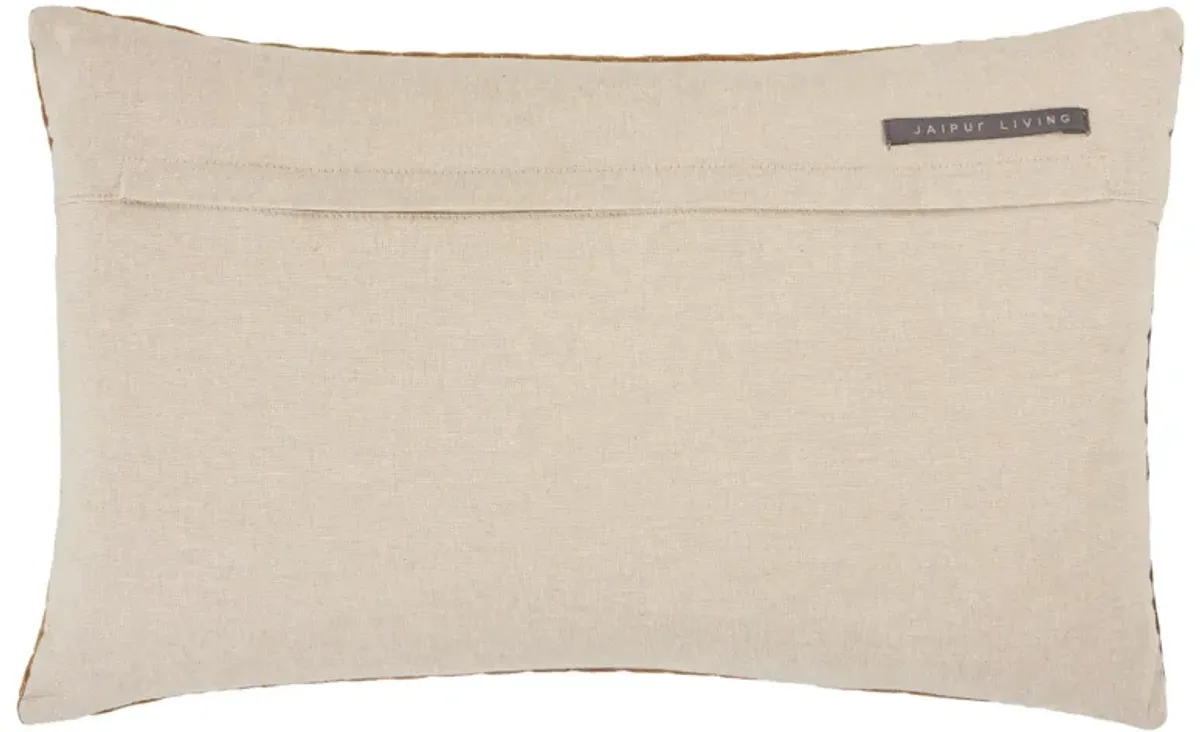 NOUVEAU PILLOW DOWN