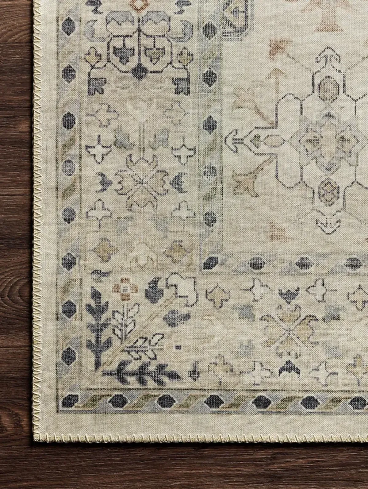 Hathaway HTH04 2'" x 5'" Rug by Loloi II