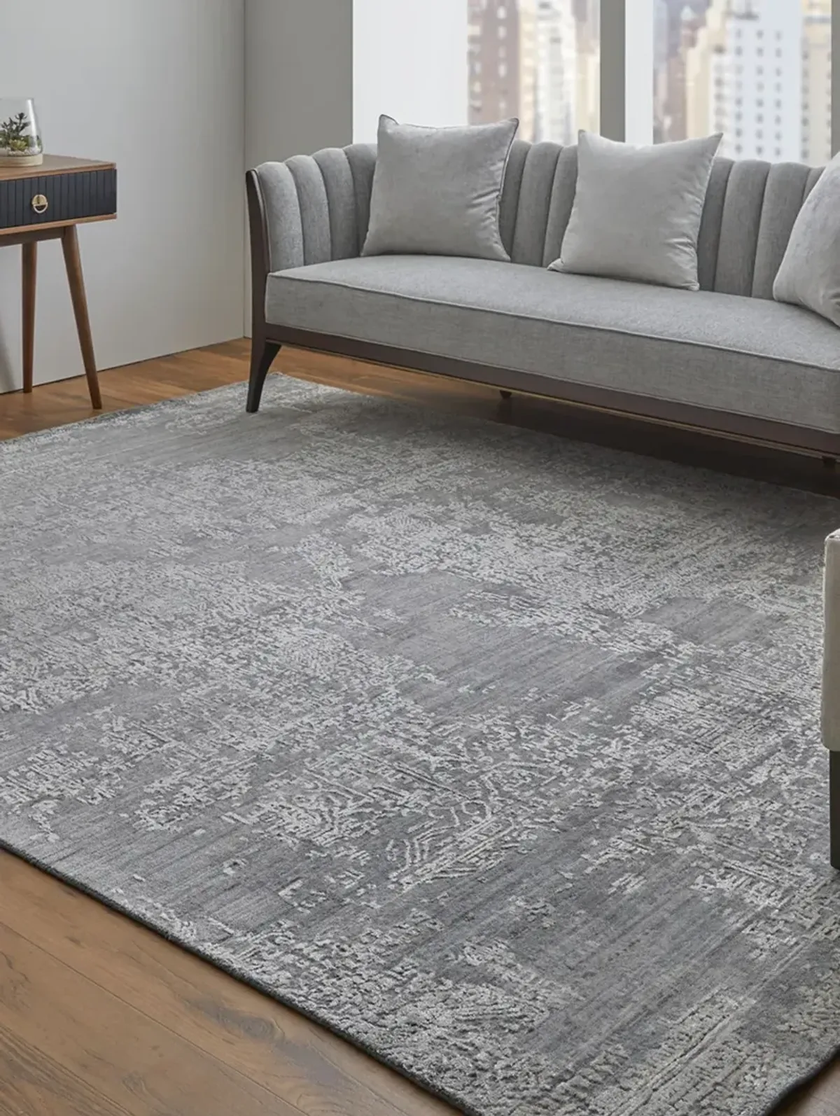 Eastfield 6989F 2' x 3' Gray Rug