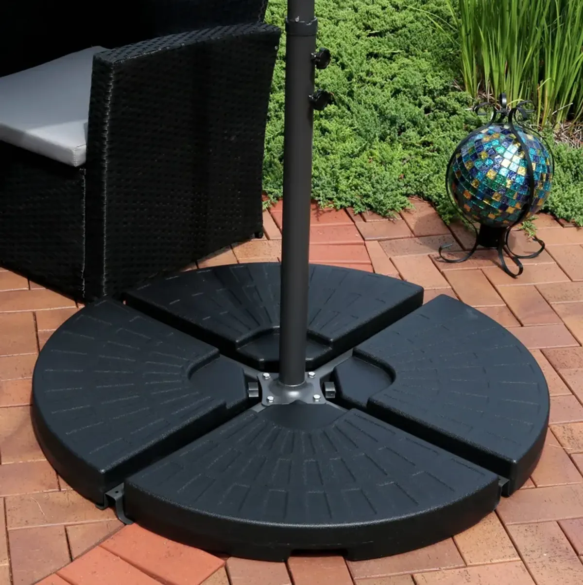 Sunnydaze Sand or Water Round Cantilever Offset Patio Umbrella Base Plates