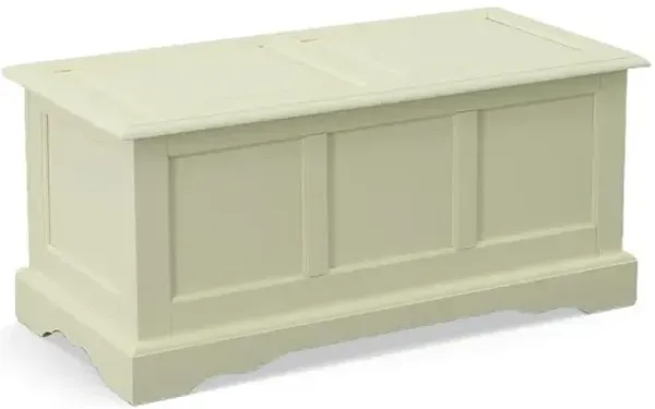 Carolina Living Camden Blanket Chest - Antique Ivory