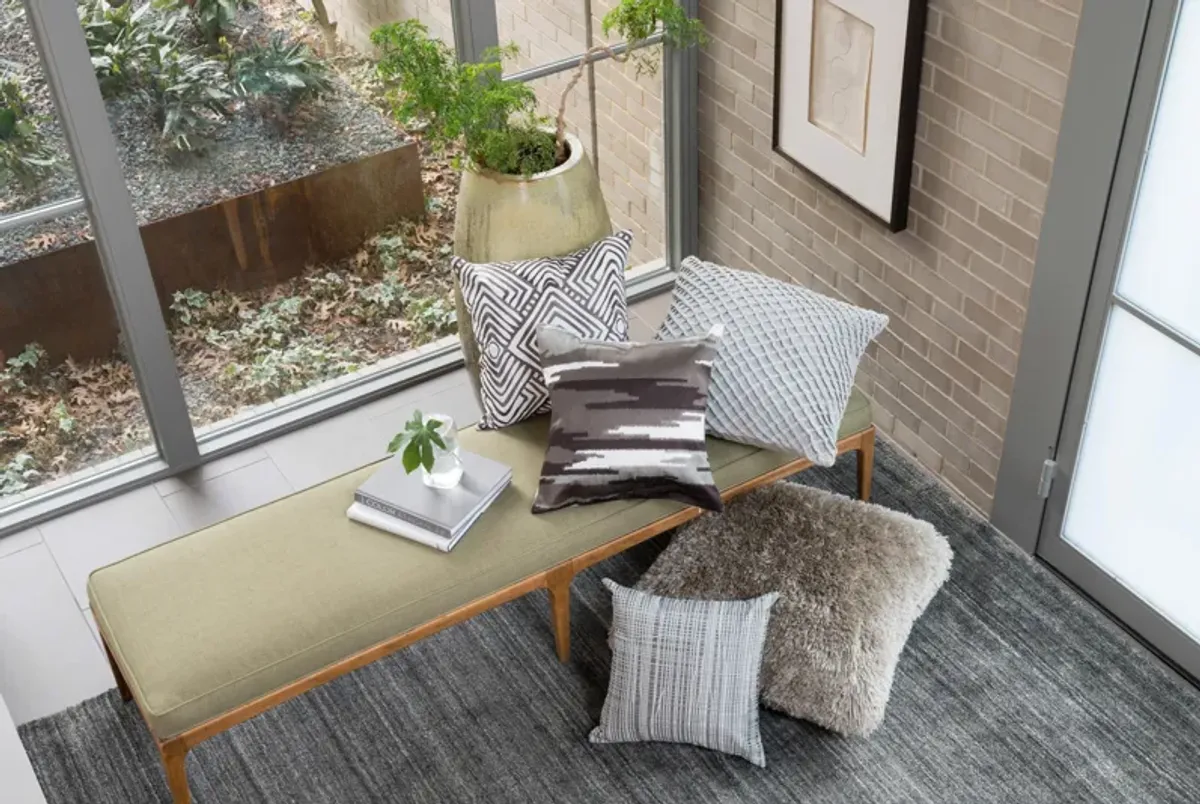 P0045 Grey 22"x22" Poly Pillow