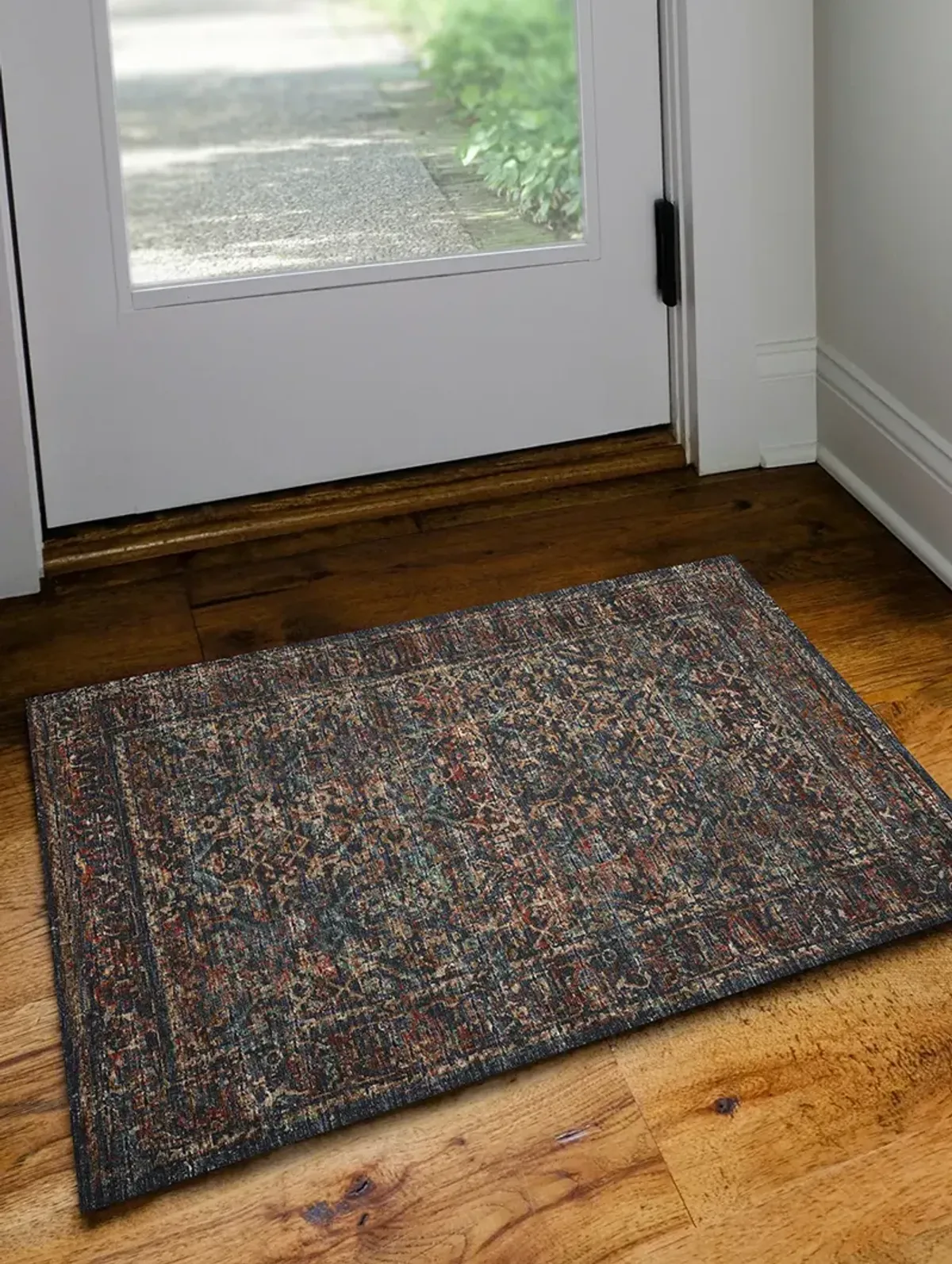 Jericho JC10 Midnight 2' x 3' Rug