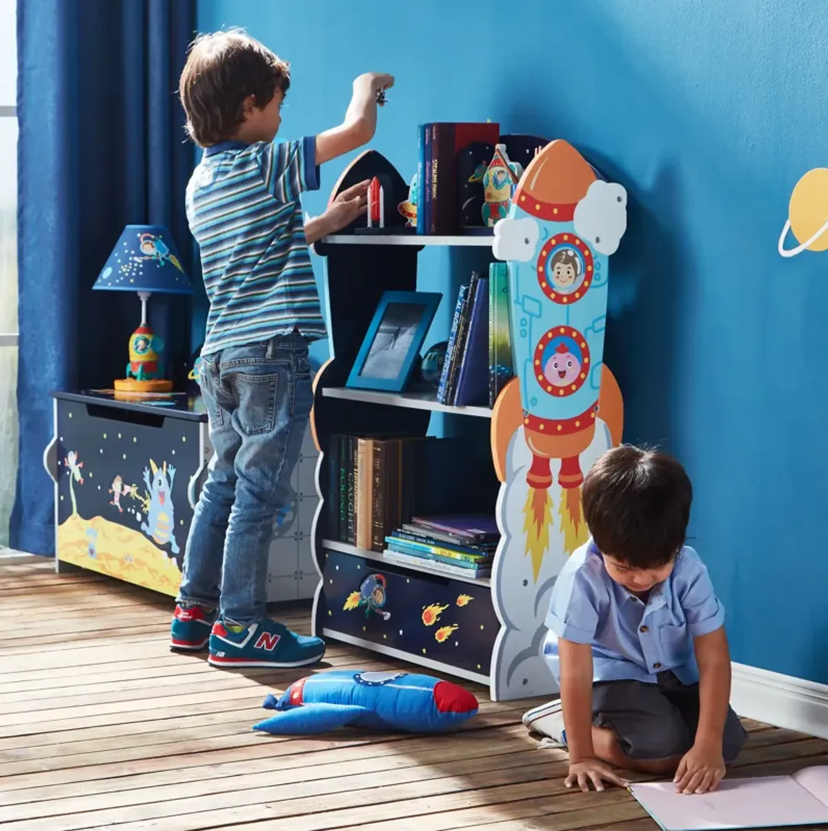 Fantasy Fields - Toy Furniture -Outer Space Bookshelf