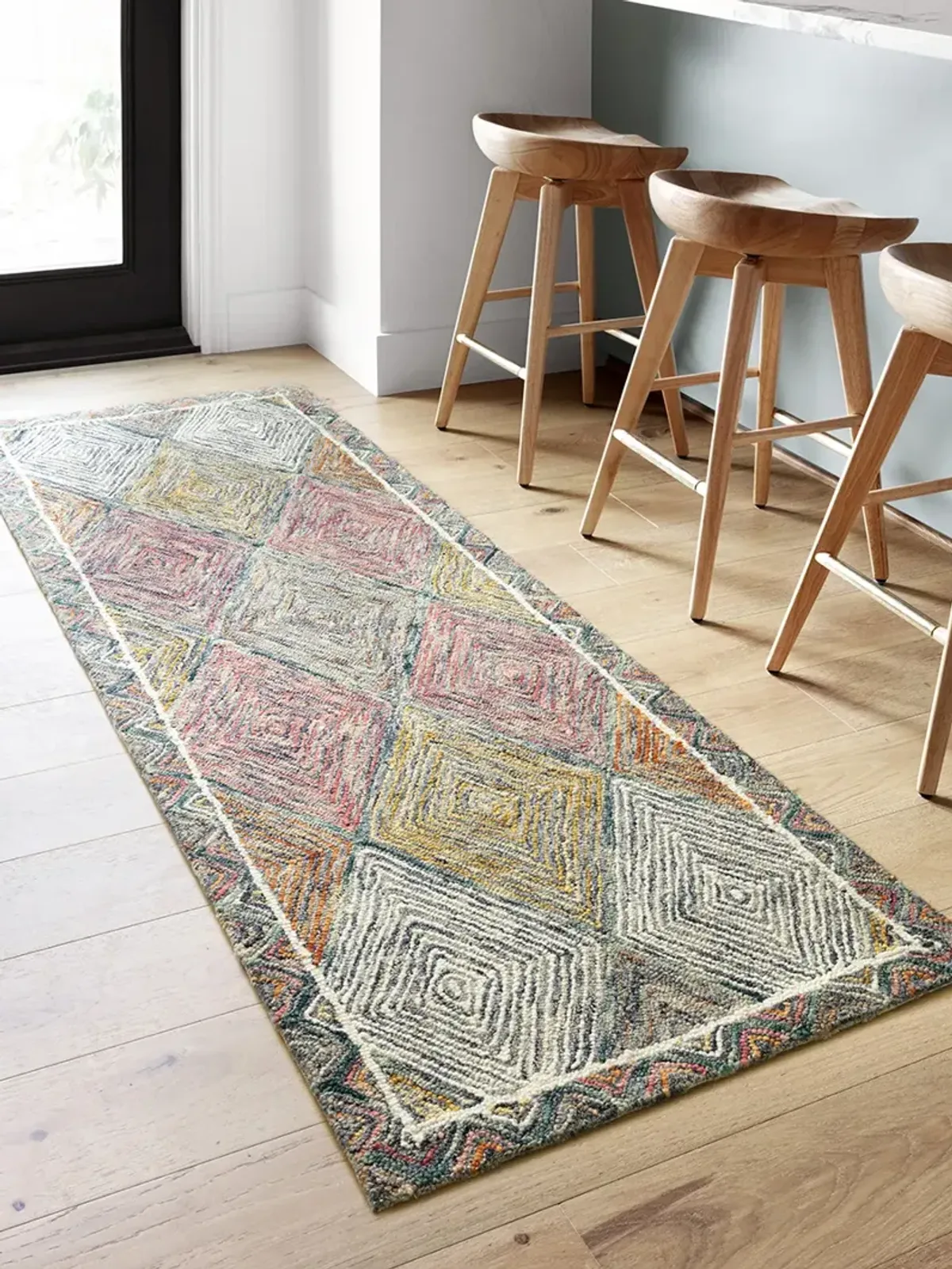 Spectrum SPE02 2'6" x 9'9" Rug