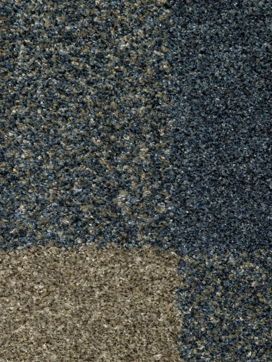 Alton 7'10" x 10'10" Blue Rug