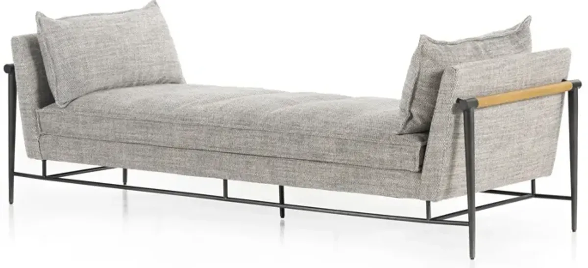 Rowen Chaise