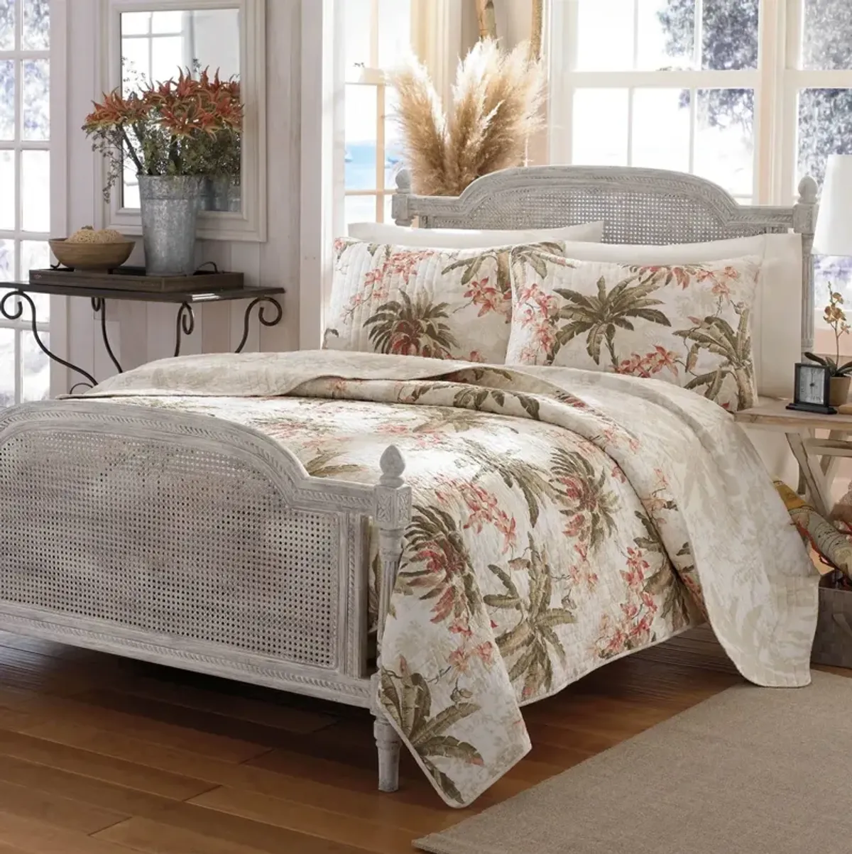 QuikFurn Full / Queen Cotton Coastal Palm Tree Floral 3 Piece Reversible Quilt Set