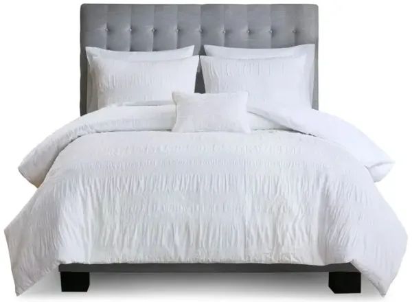 Gracie Mills Stephenson Elegant Seersucker Stripe Duvet Cover Set