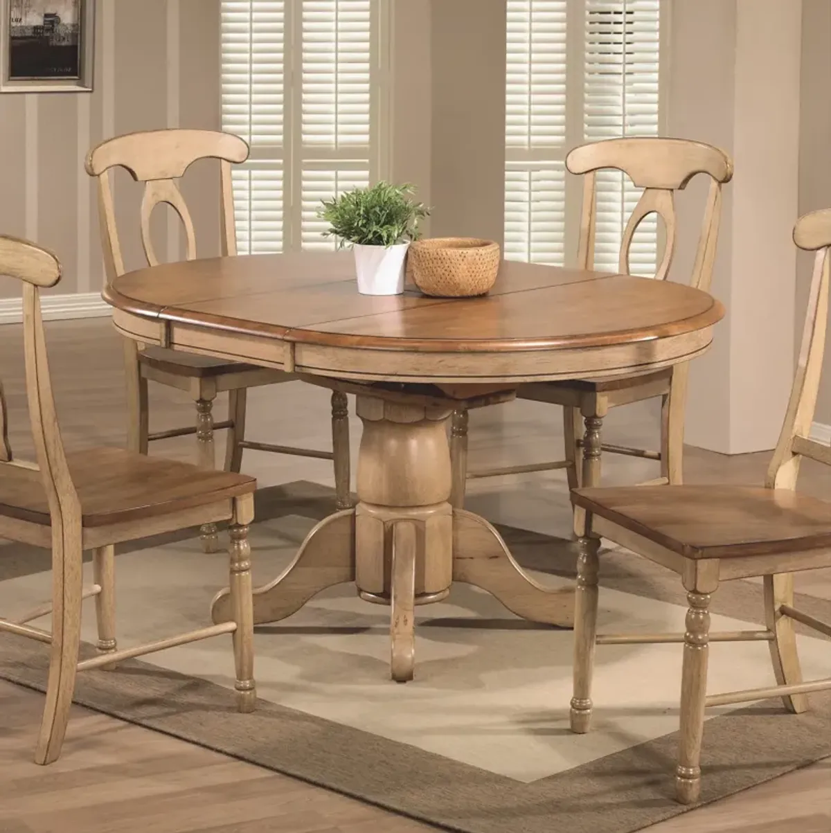 Quails Run Pedestal Table