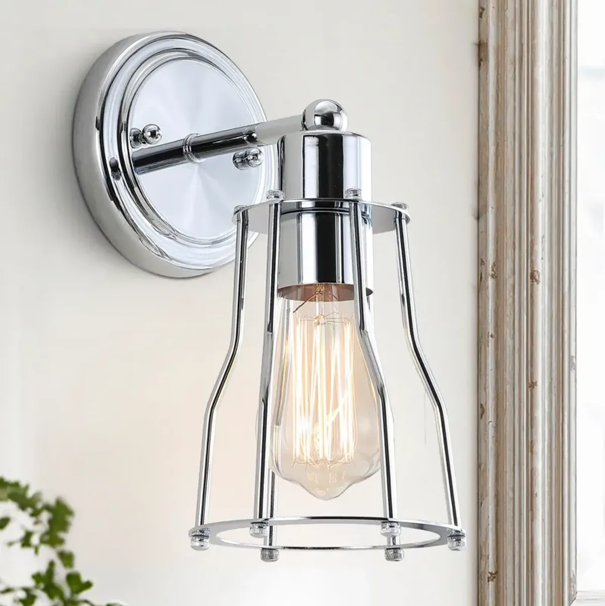 Evelyn Metal Vanity Light