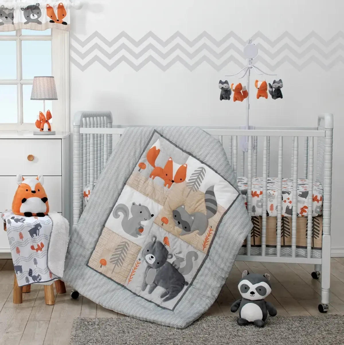 Bedtime Originals Acorn 3-Piece Crib Bedding Set - Gray, Animals, Woodland