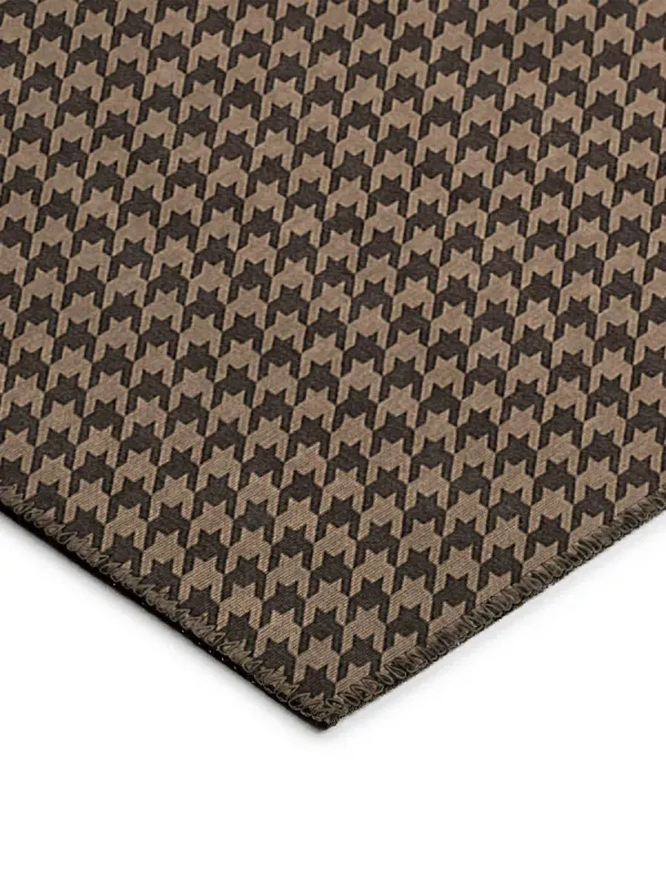 Hinton HN1 Chocolate 3' x 5' Rug