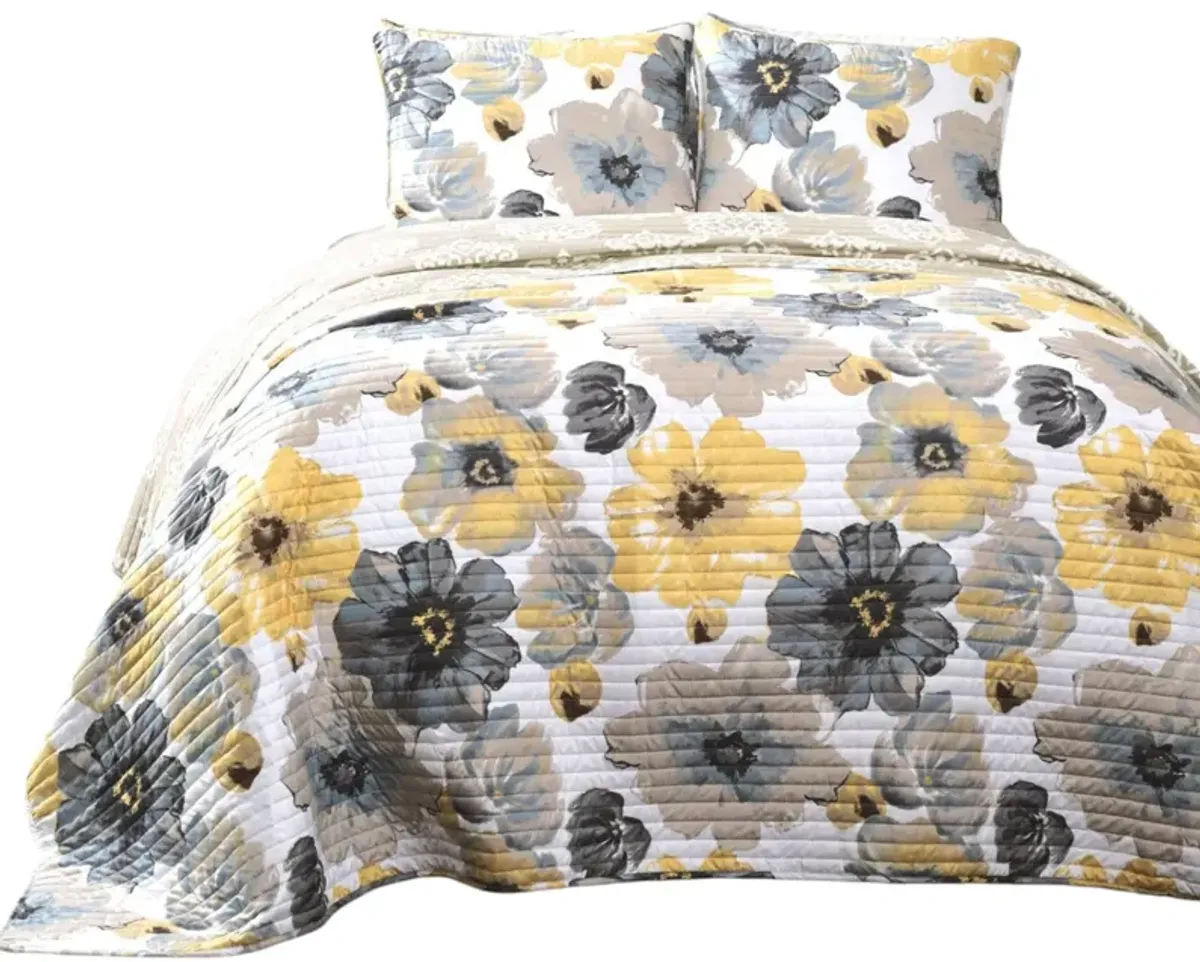 Floral Polyester Microfiber Quilt Set Lightweight Bedding for Everyday Comfort