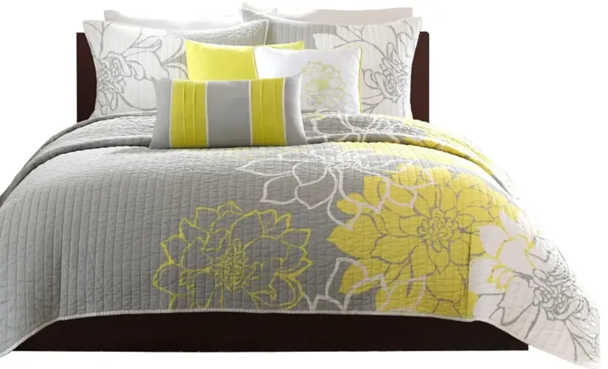 Gracie Mills Glenda 6-Piece Reversible Cotton Printed Quilt Set with Throw Pillows