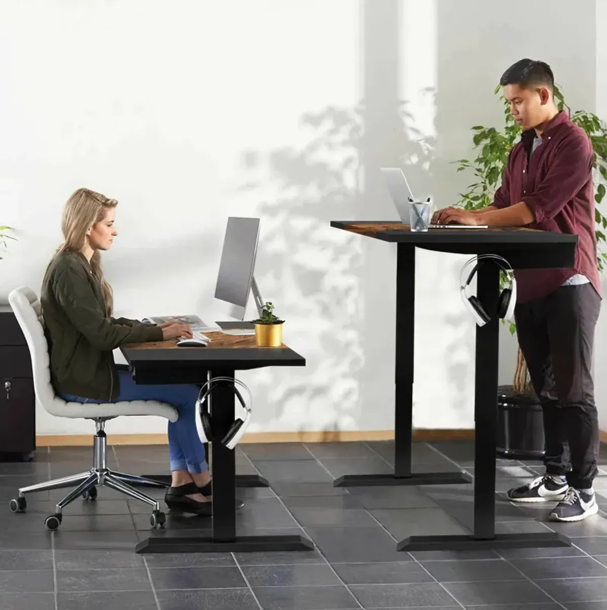 48 Inch Electric Sit to Stand Desk with Keyboard Tray